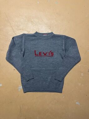 Vintage Levi's Gray Knit Sweater Red Spellout Small